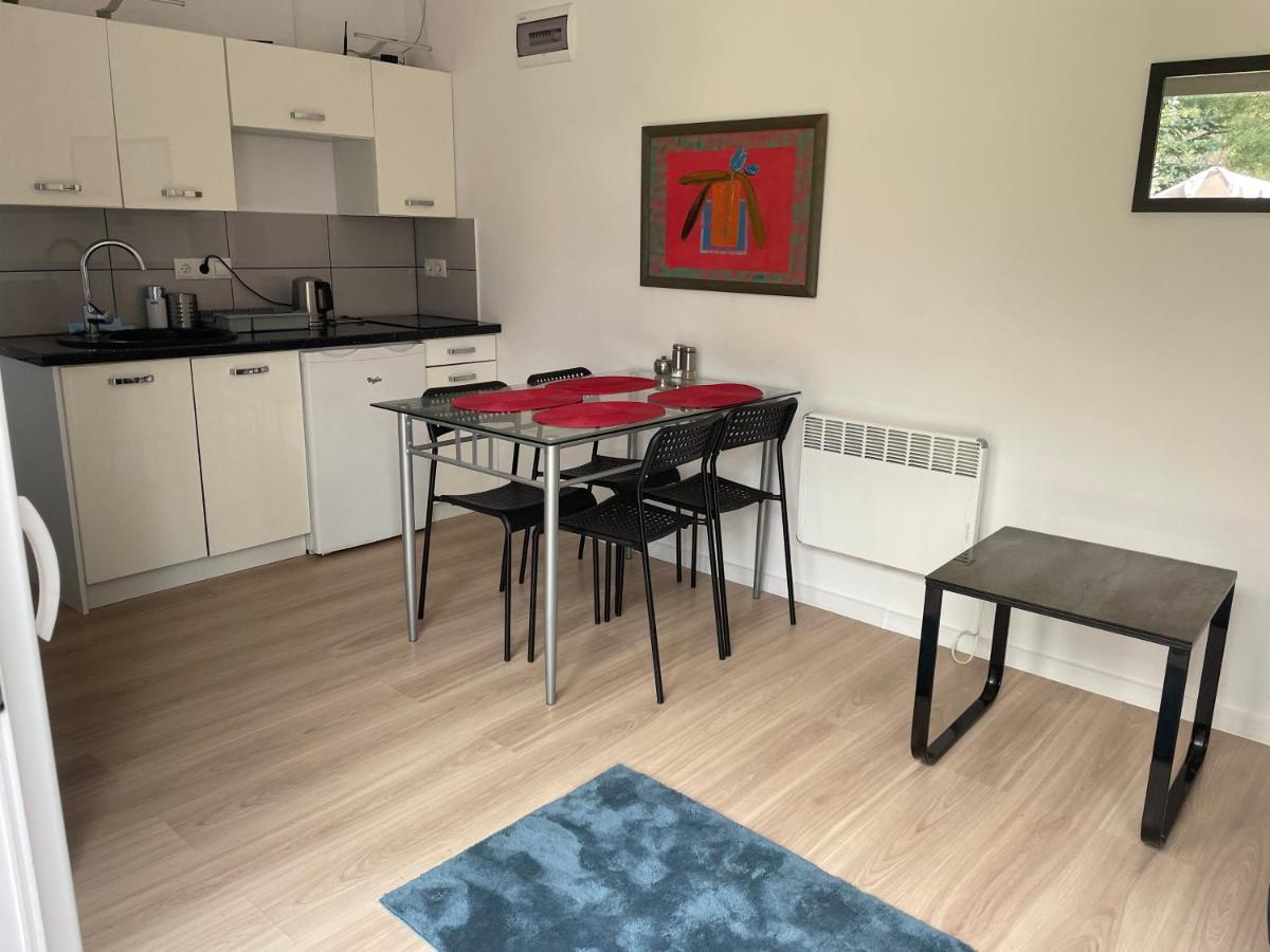 Wakacyjny Dom Na Wylacznosc "Apartament Le Soleil" Orzyny Exterior foto